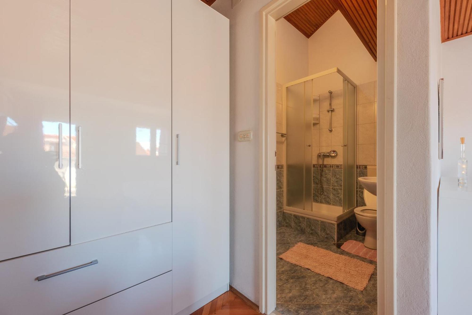 Perica Apartment And Perica Room With Separate Entrance Zára Kültér fotó